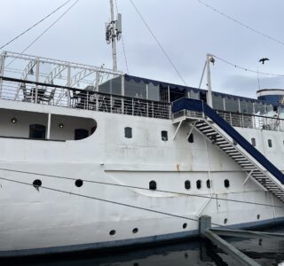 Mälardrottningen Yacht Hotel & Restaurant